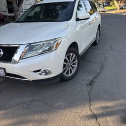 2015 Nissan Pathfinder