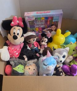🎉 HUGE Kids Plush & Activity Box Bundle! 🎉