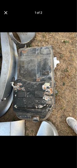 Datsun 240z Gas tank