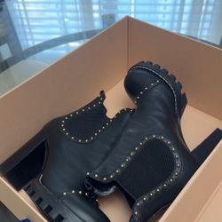 Louis Vuitton Rockabilly Line boots 