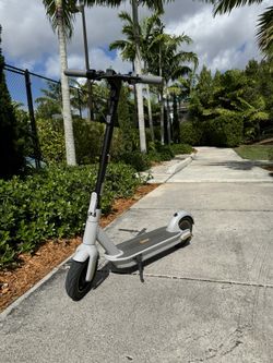 Segway Ninebot 