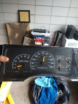 Chevy Tahoe or 1500 cluster 1996
