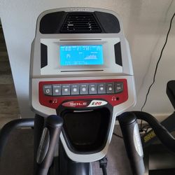 Elliptical Sole E20