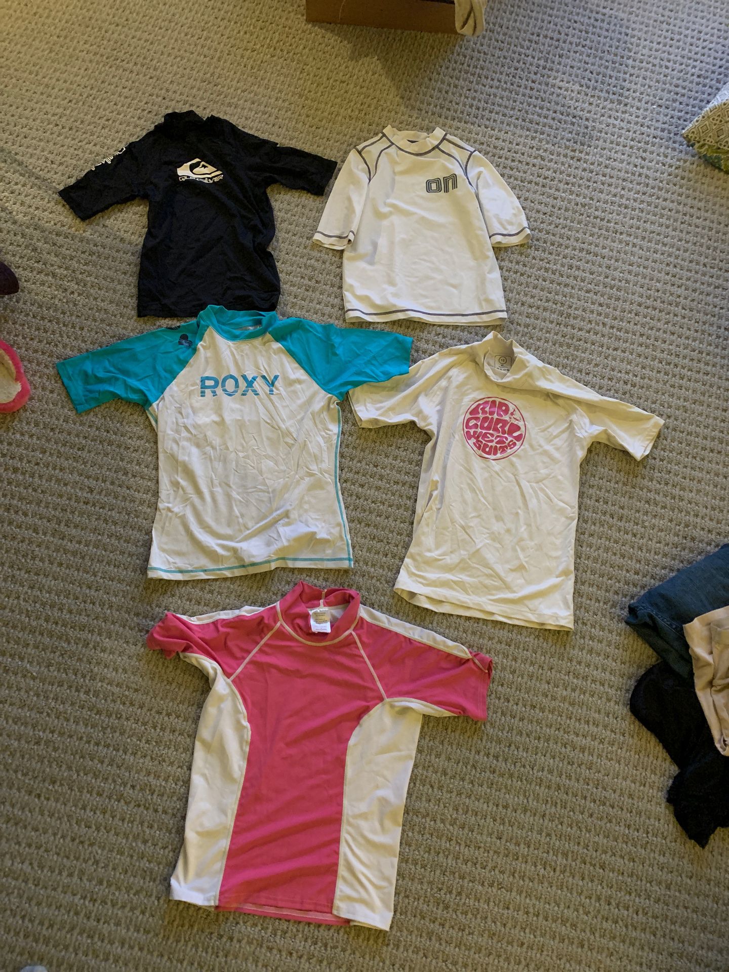 Child youth boys girls rash guards size youth large and youth small 10-12 14