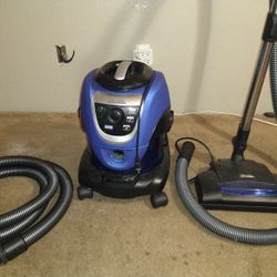 Aqua Water Canister Vacume