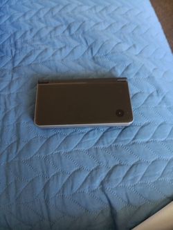 NINTENDO DS XL
