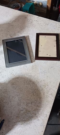 Standard picture frames