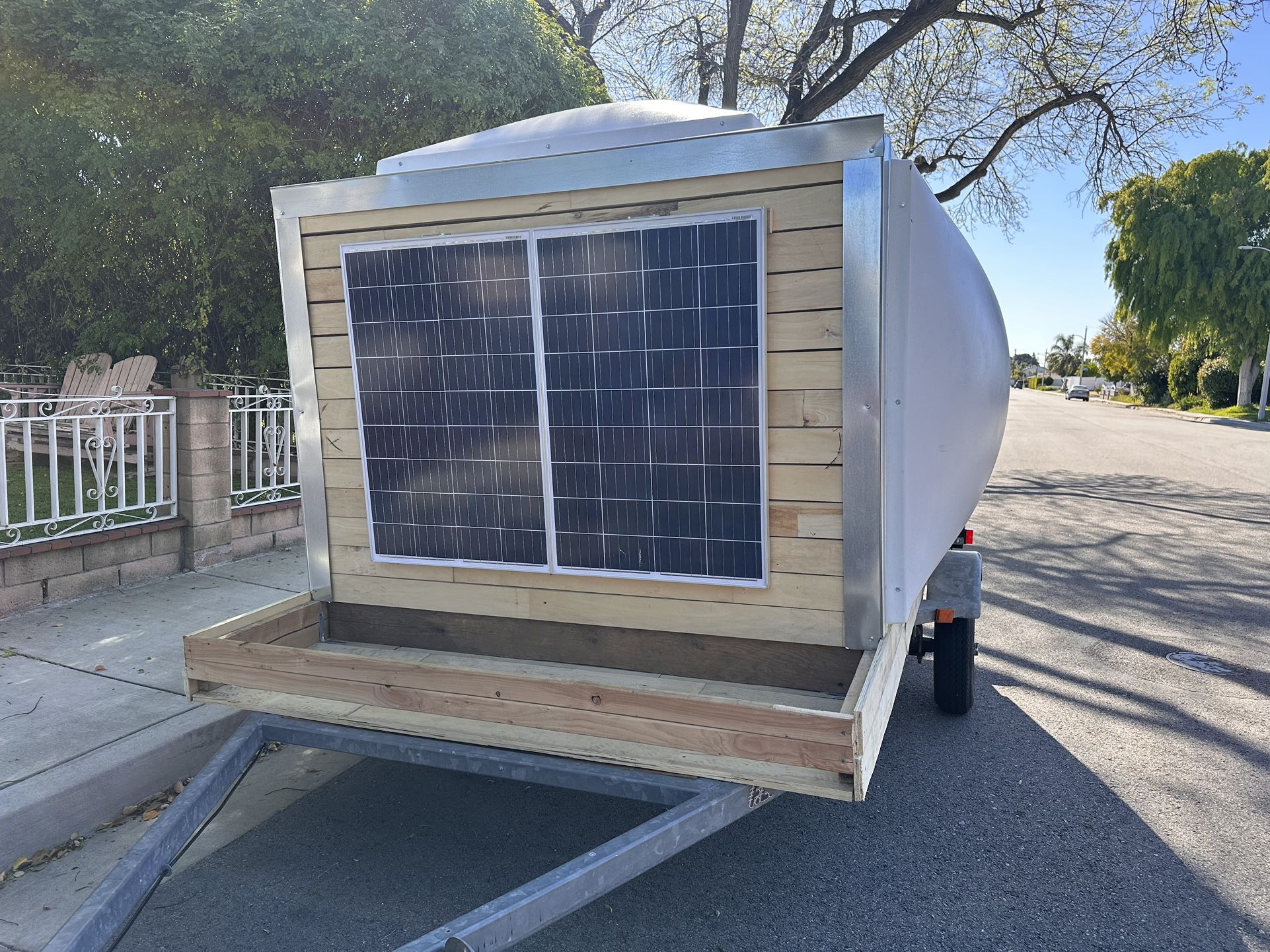 Solar Powered Trailer 