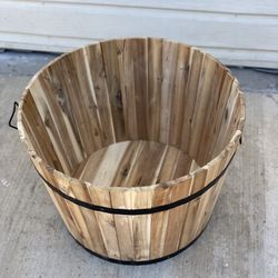 Planter Acacia Pot