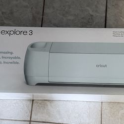 Cricket Explore 3 BRAND NEW IN BOX W/accessory’s 