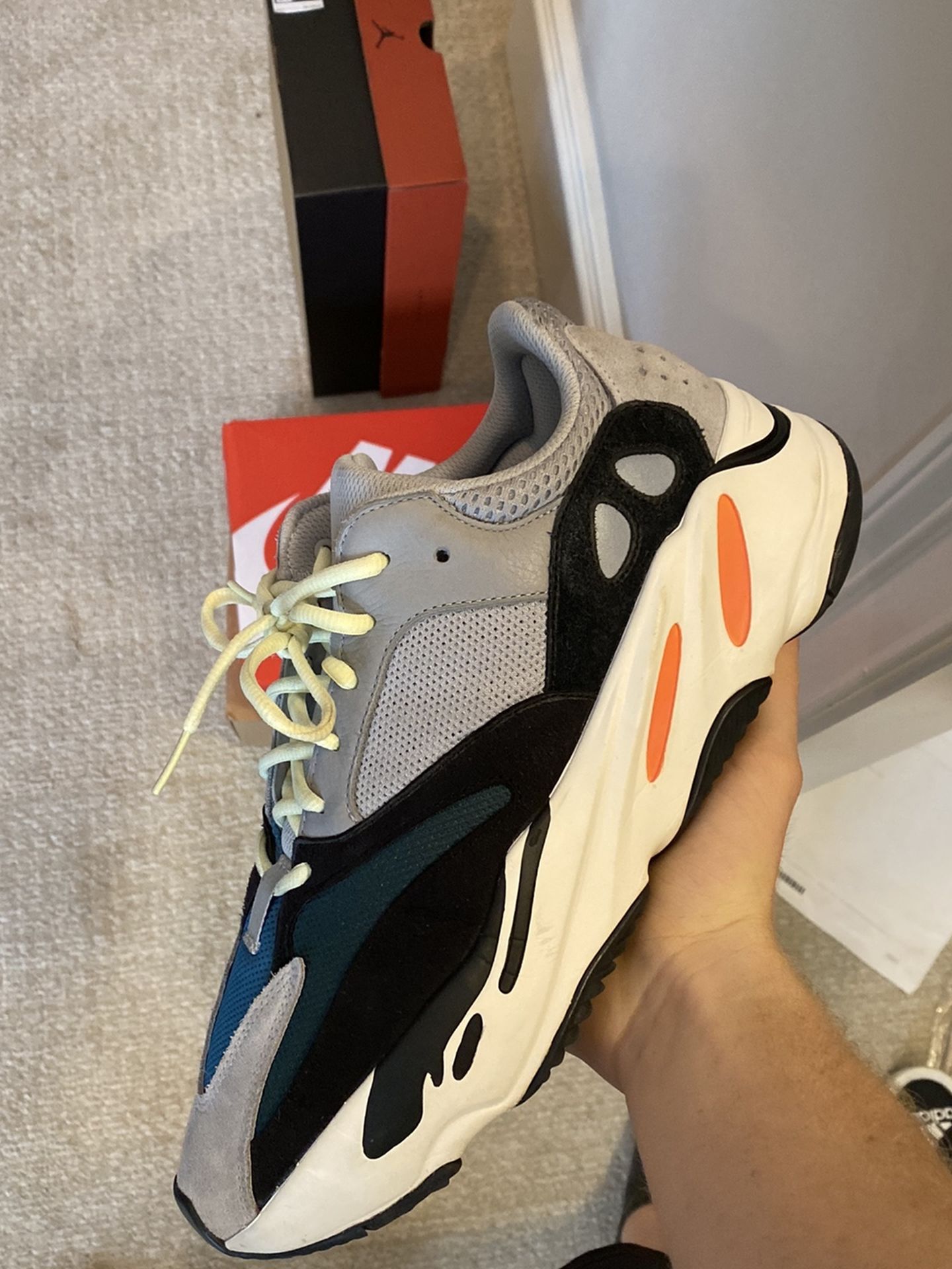 Yeezy 700 Waverunner