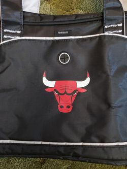 Chicago Bulls Duffle Bag for Sale in Tualatin, OR - OfferUp