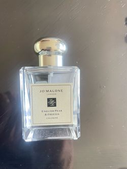 Jo Malone Women’s Perfume ( English Pear & Freesua)