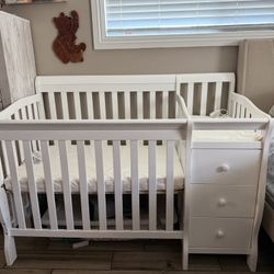 Dream On Me Mini Crib With Storage
