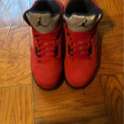 Jordan Raging Bull 5’s