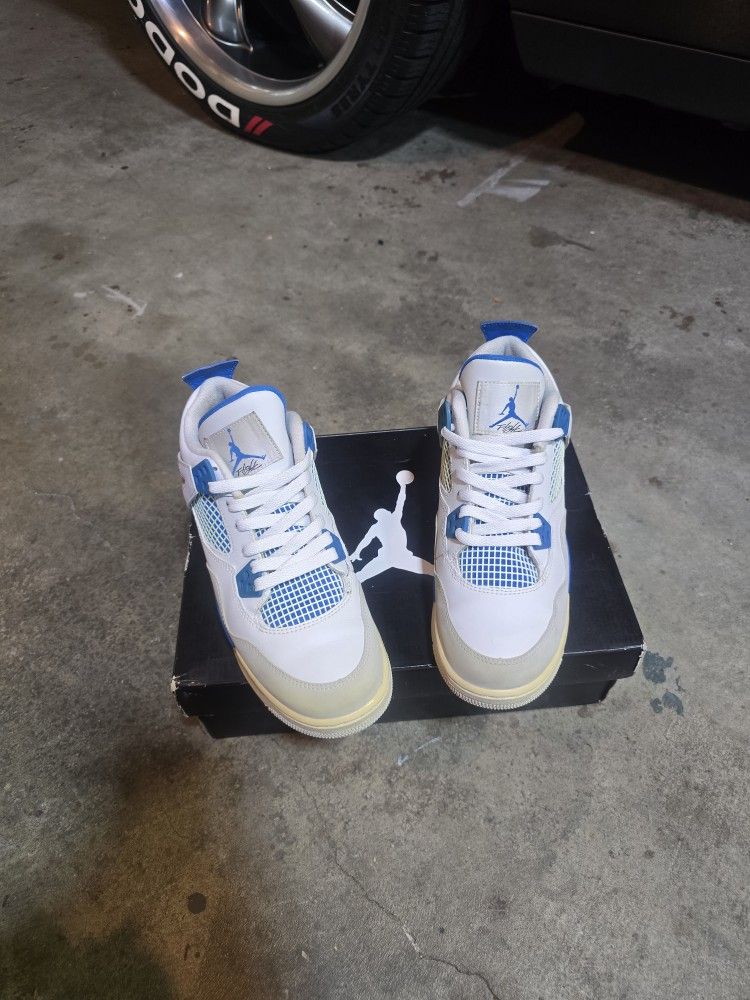 Nike Air Jordan 4 Retro 2006 Military  Blue