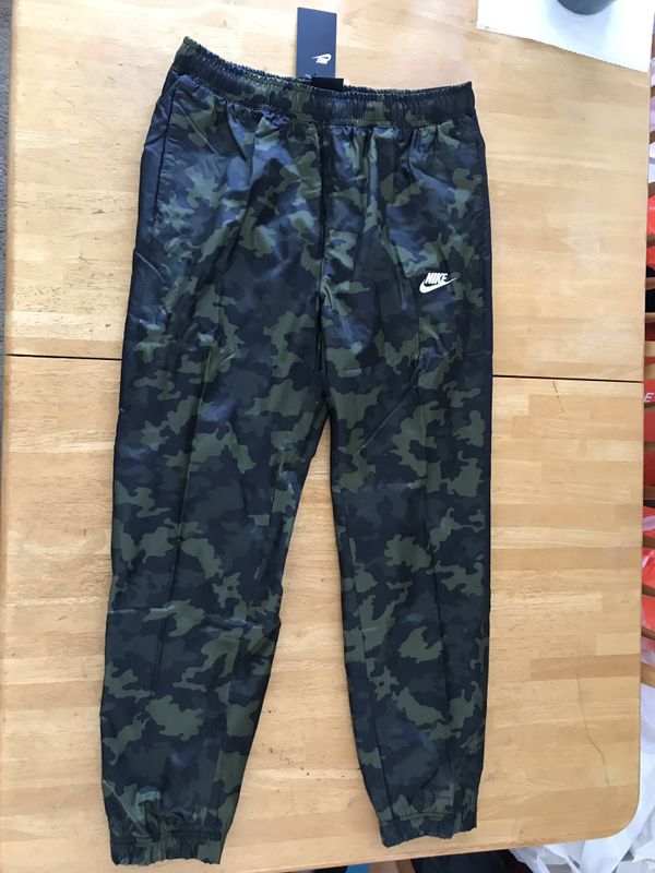 men's woven camo joggers