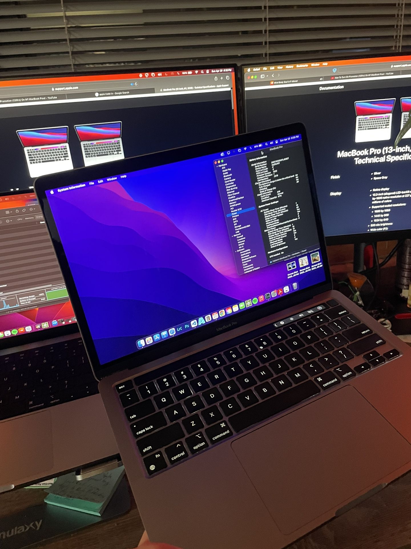 Late 2020 M1 MacBook Pro 16GB Ram 256GB
