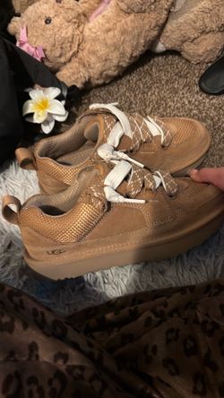 UGG lowmels
