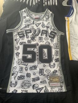 Men’s Small David Robinson San Antonio Spurs Mitchell & Ness 1998/99 Hardwood Classics Doodle Swingman Player Jersey - White