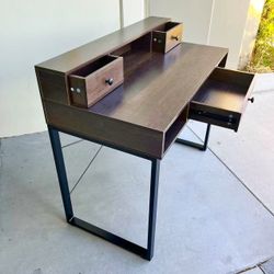 New In Box 42”Lx22”Dx37”H Desk Office Computer Accent Table With Drawer Brown Color Home Furniture 