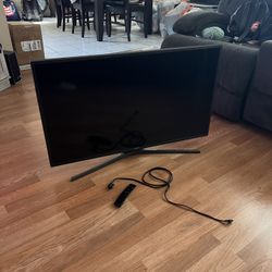 Samsung 40” Smart TV