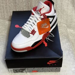 Jordan 4 Retro Fire Red 2020 Size 11