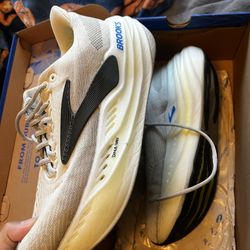 Brooks Glicerin Max Size 11