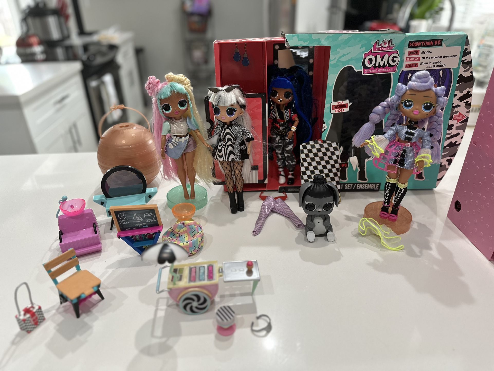LOL OMG Dolls