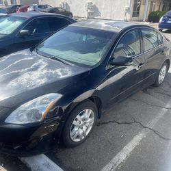 Nissan Altima 