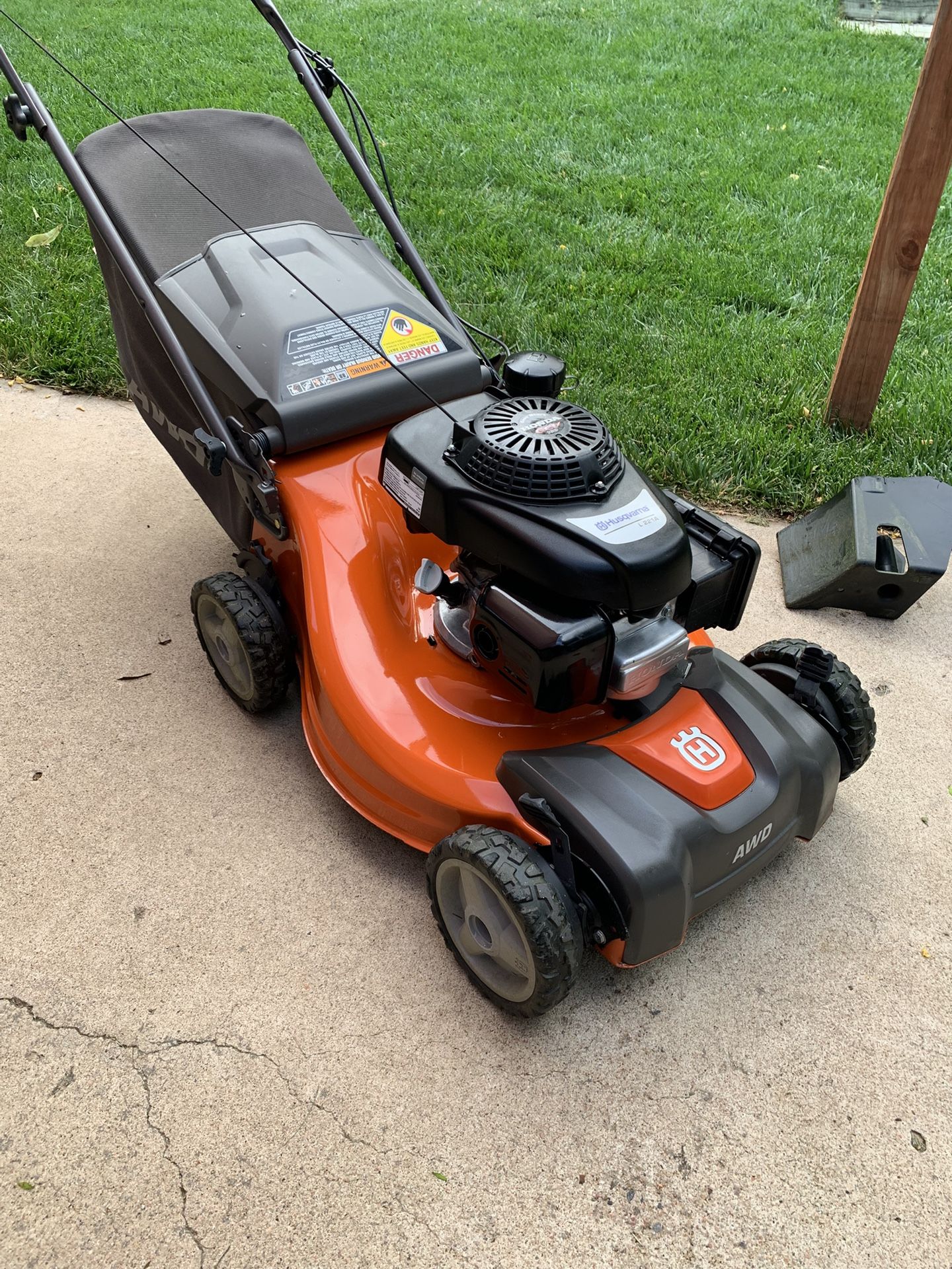 Husqvarna (Honda) Mower