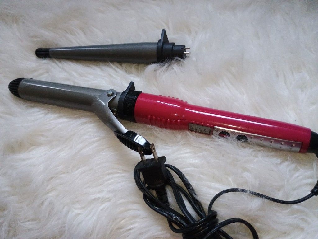 Conair Curling Iron With Attachable Wand