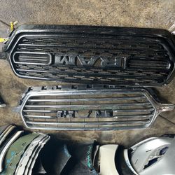 2019 2023 Dodge Ram 1500 Grill 