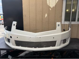 2013 2014 2015 2016 CADILLAC SRX SUV FRONT BUMPER COVER OEM USED