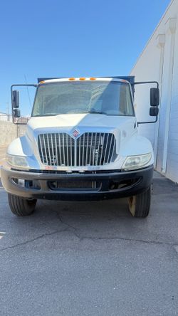 2017 International Flatbed Truck – $27,500