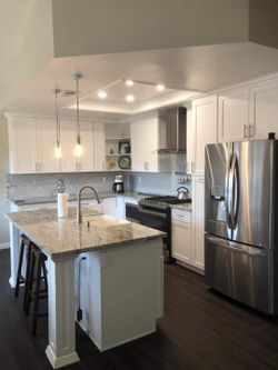 10x10 White shaker kitchen cabinets solid birch wood