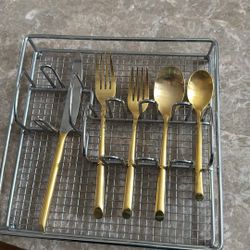 Metal/wired Rack For Utensils(utensils Not Included)
