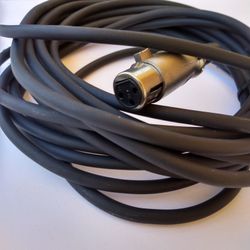 Microphone Connection / Extension Of  A  Cable