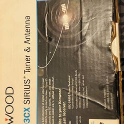 KENWOOD SIRIUS TUNER & ANTENNA (NEW) Open Box