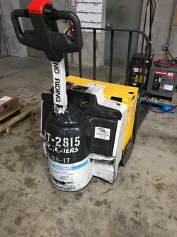 UNICARRIERS Electric Pallet Jack