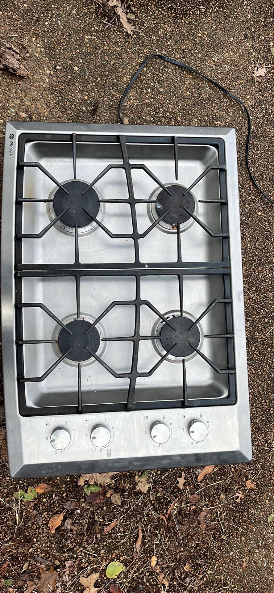 GE Monogram 30” Gas Cooktop