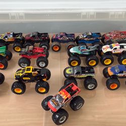 Hot Wheels 4x4 Monster Truck Lot Of 15 1/64 Scale