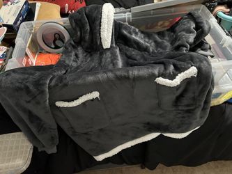 Gray sweater