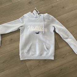 Hollister Hooded Sweatshirt XS
