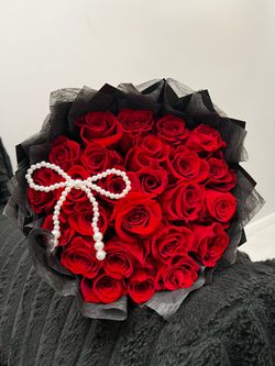 Bouquet/ramo available now!!