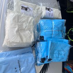 Disposable medical gown