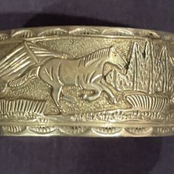 46.9 grams 1.65oz Sterling Heavy Vintage Cuff STORY Bracelet Navajo Carvings