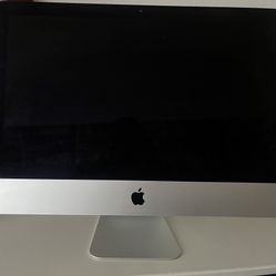 iMac 21.5" - Early 2019 8GB RAM 256GB SSD Silver