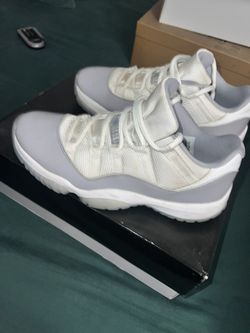 Jordan 11 Retro Low Cement
