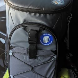 ice chest cooler backpack insulated
